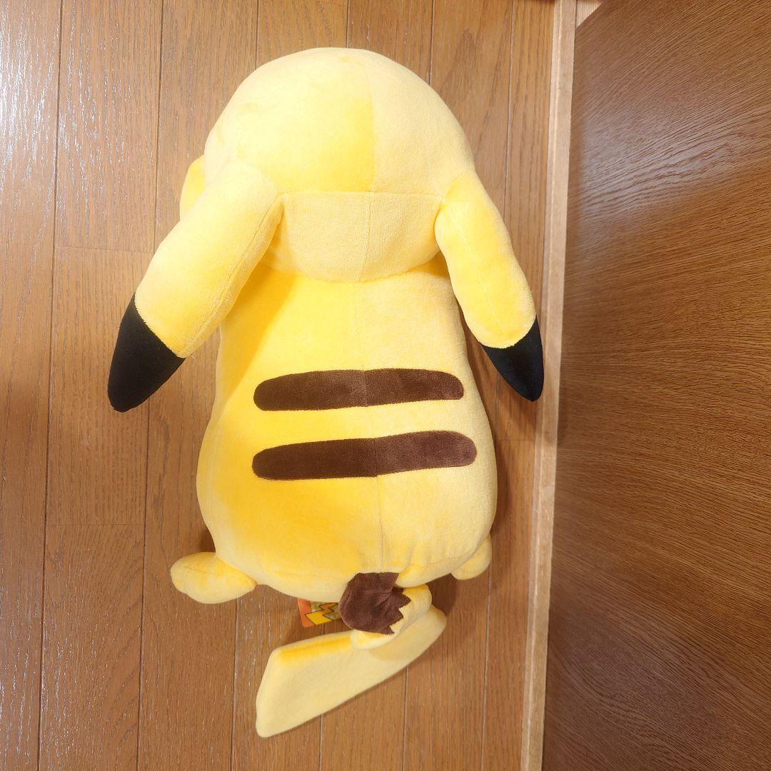 【美品】ポケモンセンター すやすやピカチュウ BIG 2015 ぬいぐるみ
