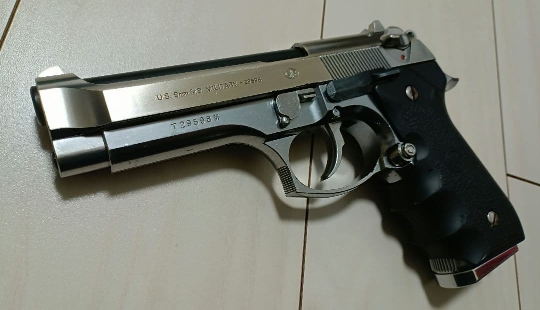 【中古品】東京マルイ 18禁 ガスガン「M92F」シルバーツートンカラー