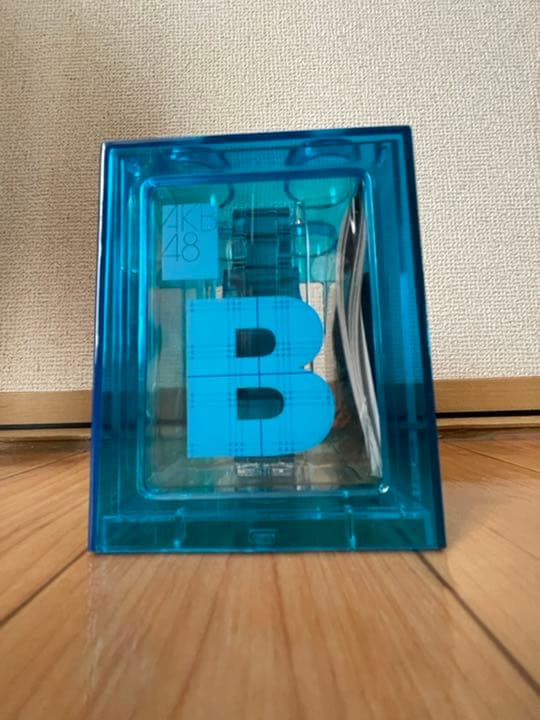 希少アイテム　Ice watch　メンバーとお揃いのＡＫＢ４８　特別仕様