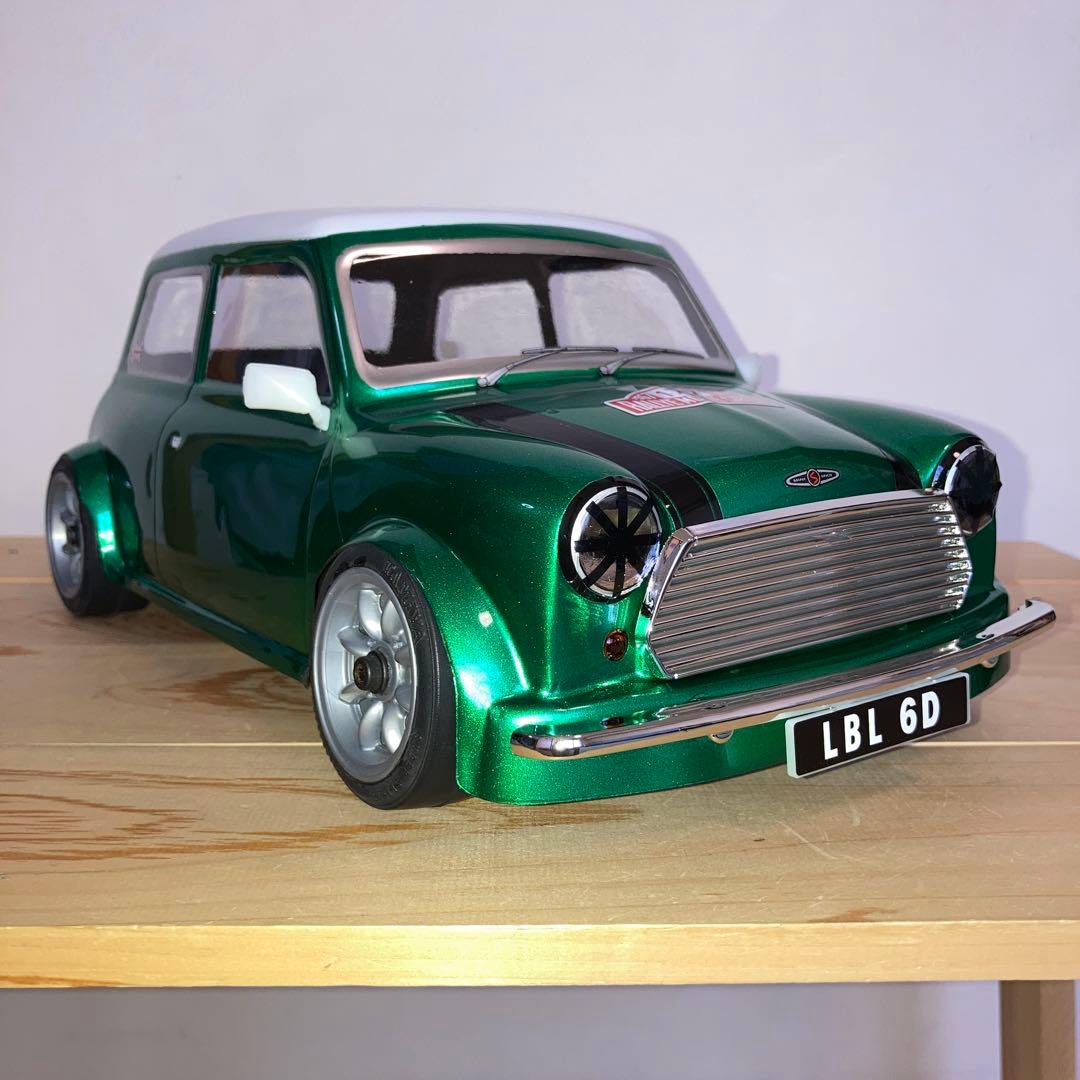 VIPER Mini Mシャーシ用ボディ
