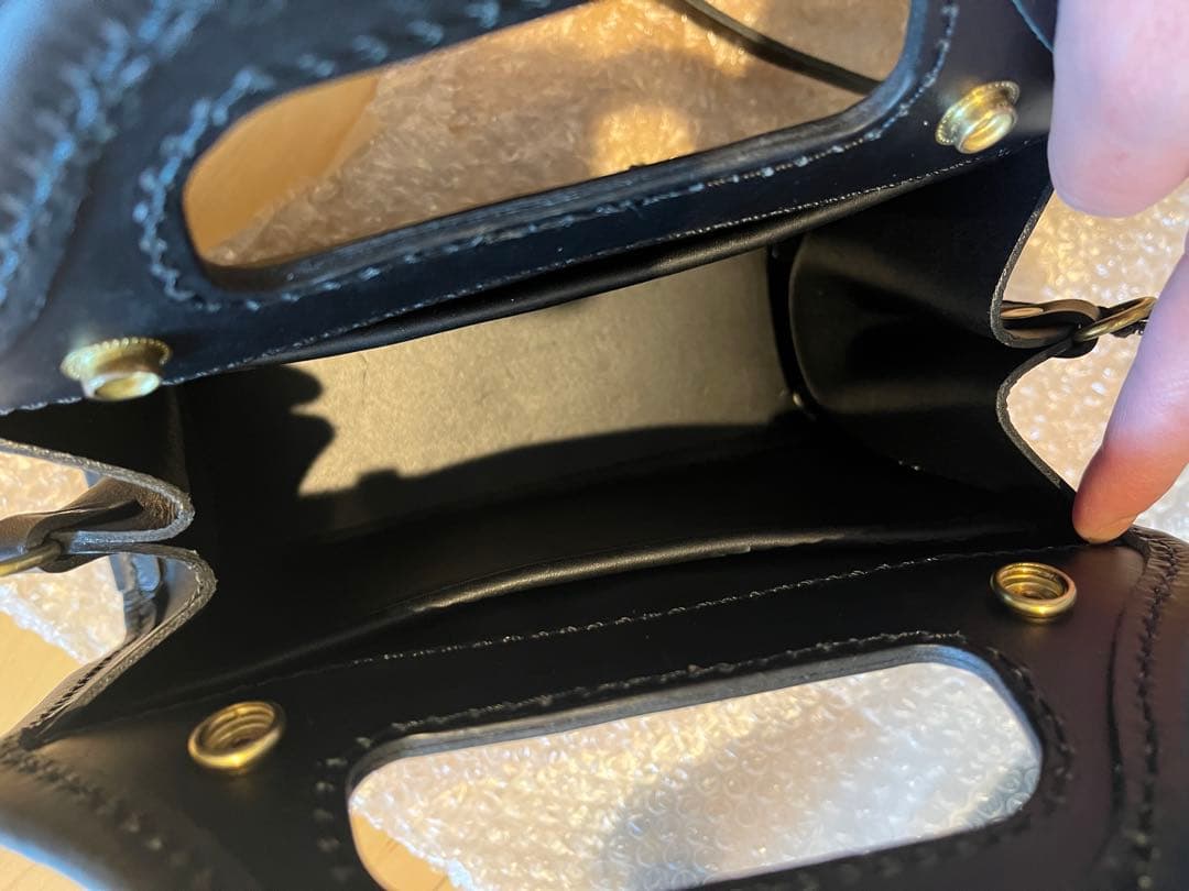 マジックペン※プロフィール必読願います様 ヘルツ HERZ アーチハンドバッグ