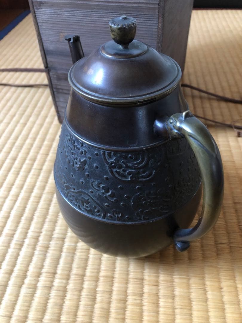 時代　唐銅　水指　木箱入