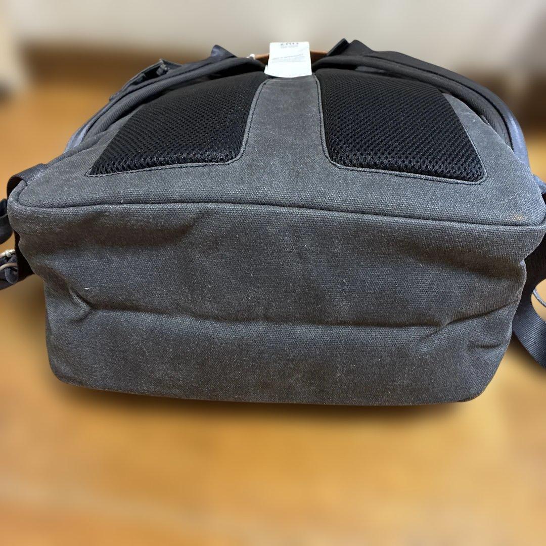 QWSTION スイス製 バックパック 大容量