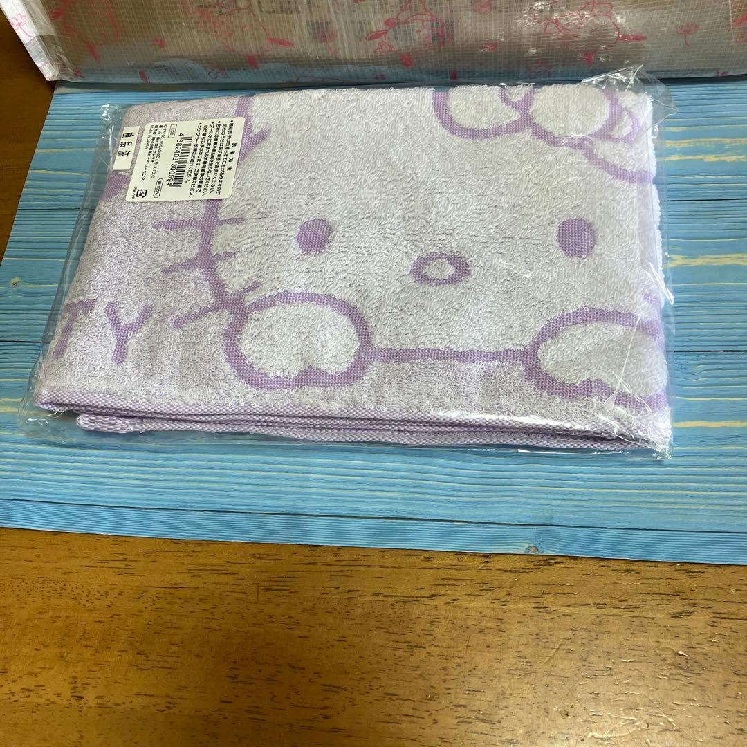 サンリオ×JRA ハローキティ・ターフィー　タオル〜☆340