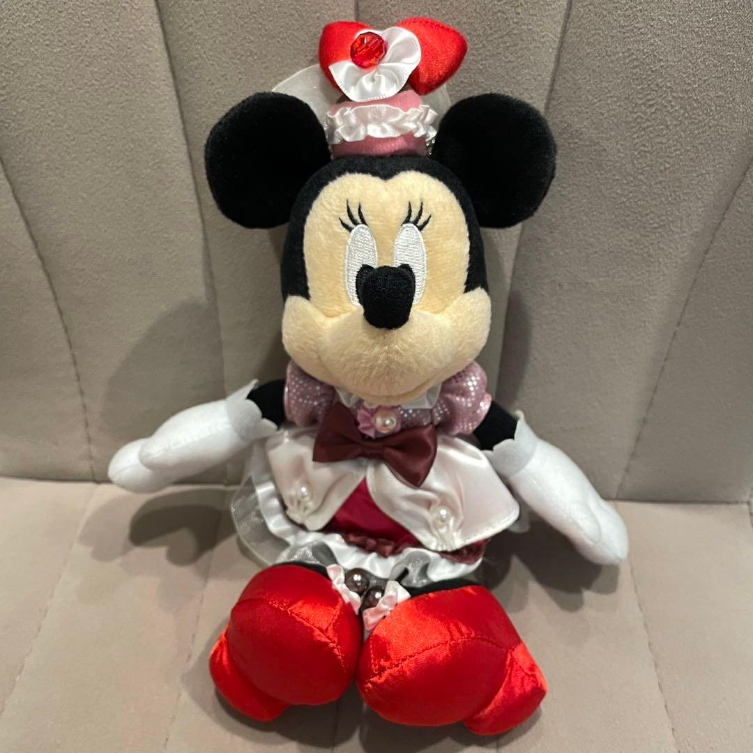 ディズニーシー テーブルイズウェイティング ミニー ぬいぐるみバッジ
