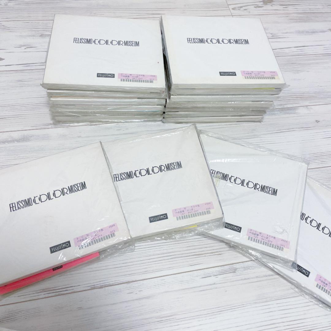 フェリシモ  初代 カラーミュージアム「のっぽ」 　三菱色鉛筆25色×500色