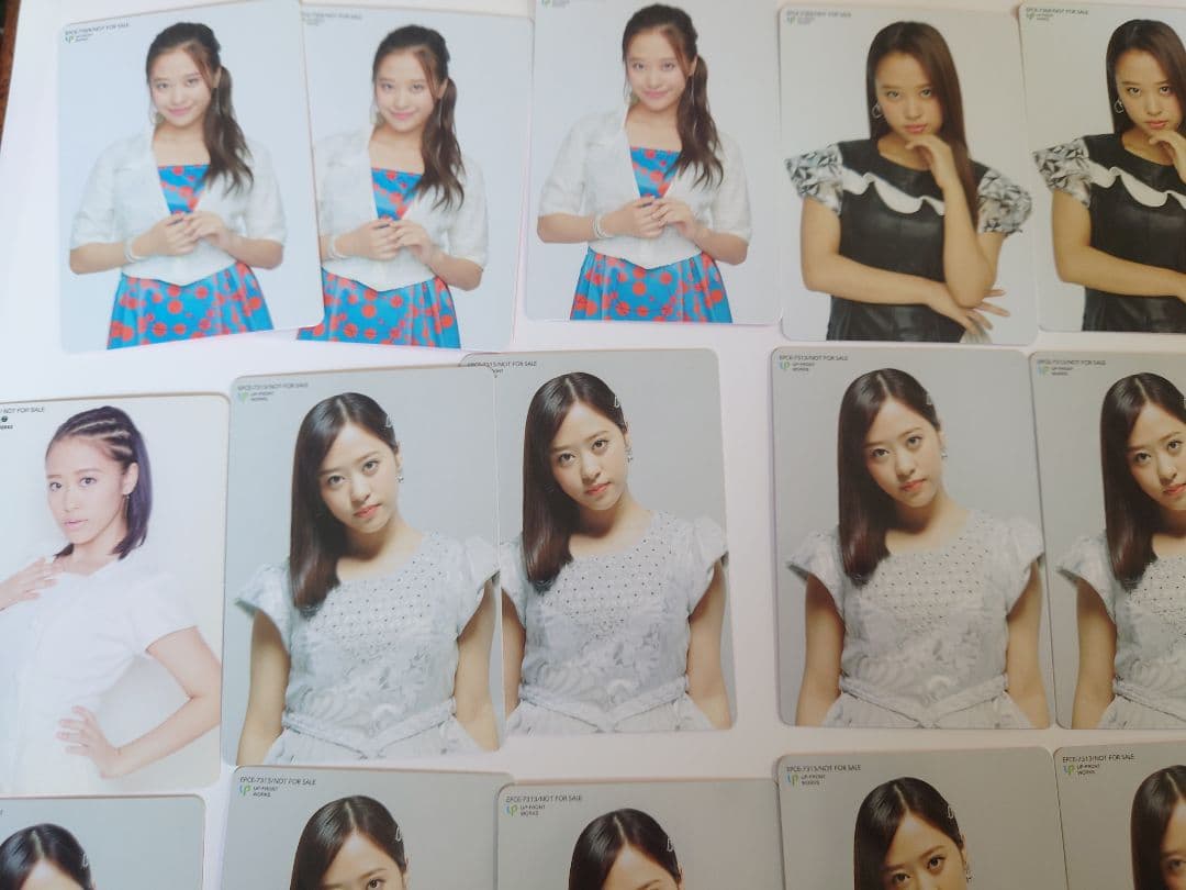 激レア！新品未開封　モーニング娘。小田さくら　グッズセット 新品Tシャツ カード