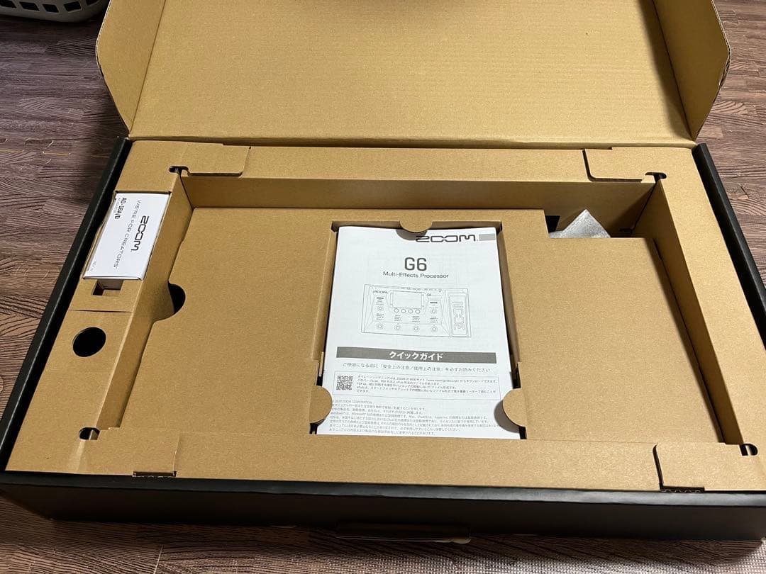 【美品】Zoom G6 マルチエフェクター　スイッチハット　SDカード付属