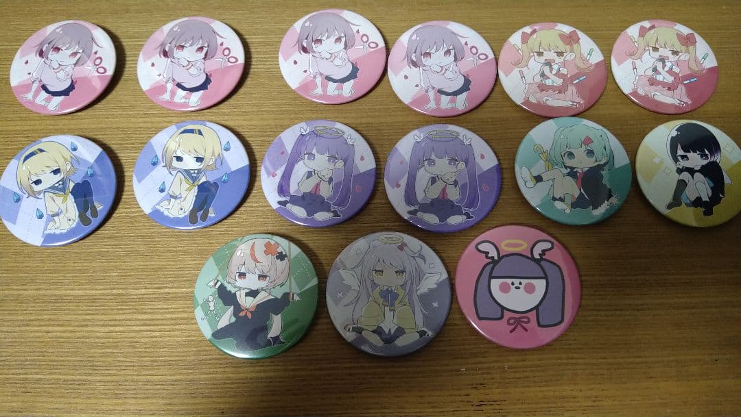 ツユ アクキー 缶バッジ ペンライト