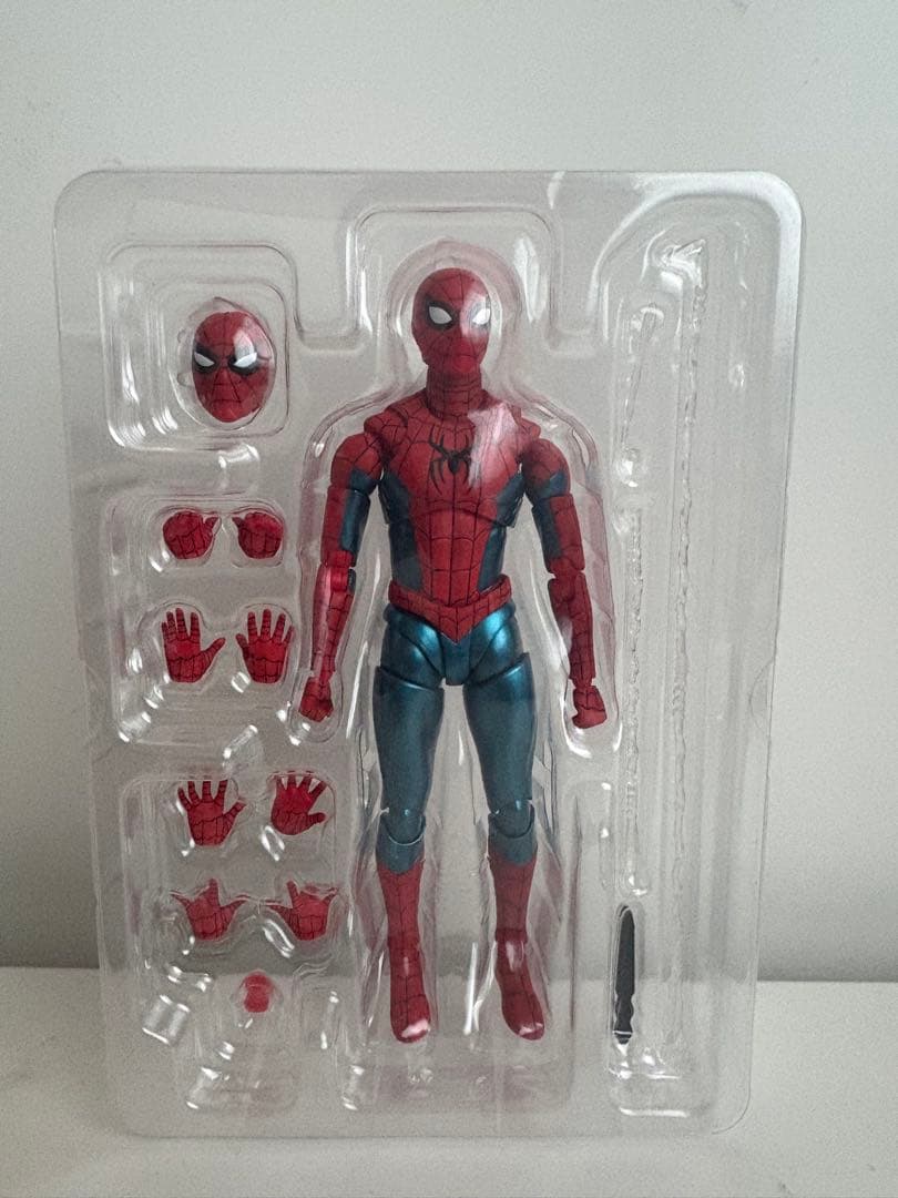 S.H.Figuarts スパイダーマン ［ニューレッド&ブルースーツ］