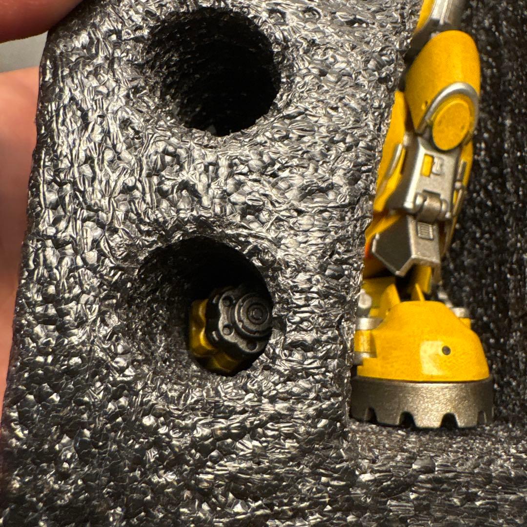 TRANSCRAFT T02 バンブルビー似　初回汚し塗装有　ロボットフィギュア