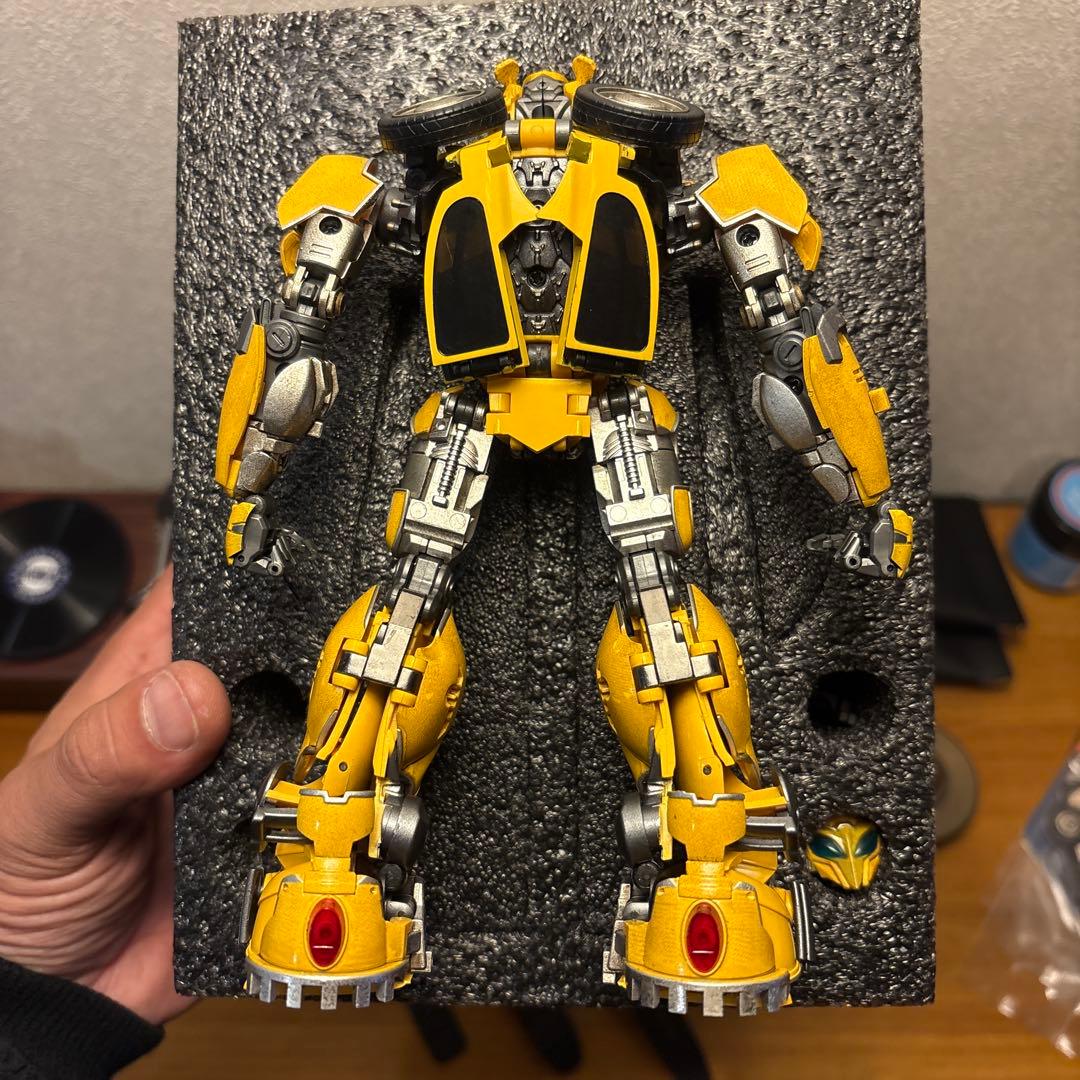 TRANSCRAFT T02 バンブルビー似　初回汚し塗装有　ロボットフィギュア