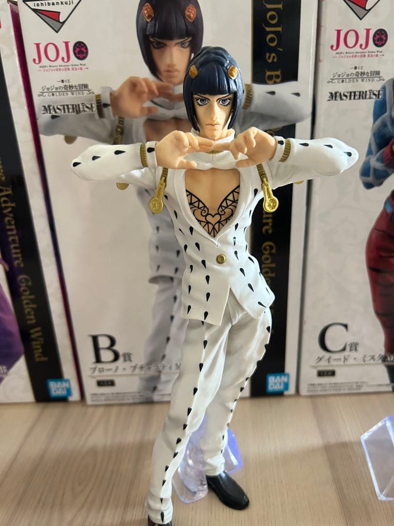 一番くじ　ジョジョの奇妙な冒険　黄金の風　フィギュアセット