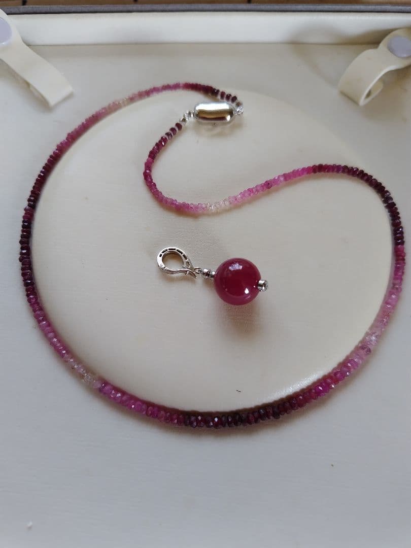 鑑別書】ルビー(処理石) トップ付き、ルビーのネックレス