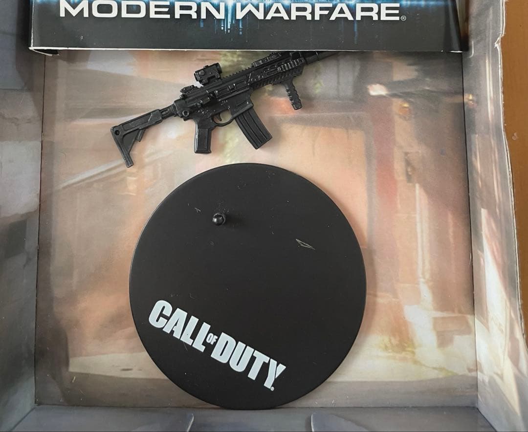 マクファーレントイズ　call of duty Ghost Price