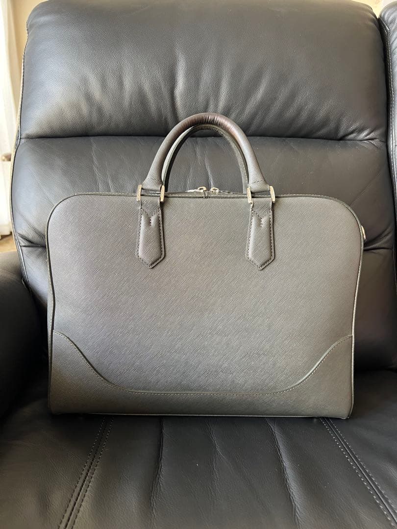 PELLE MORBIDA ブリーフバック