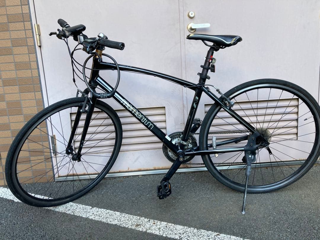 モーメンタム クロスバイク