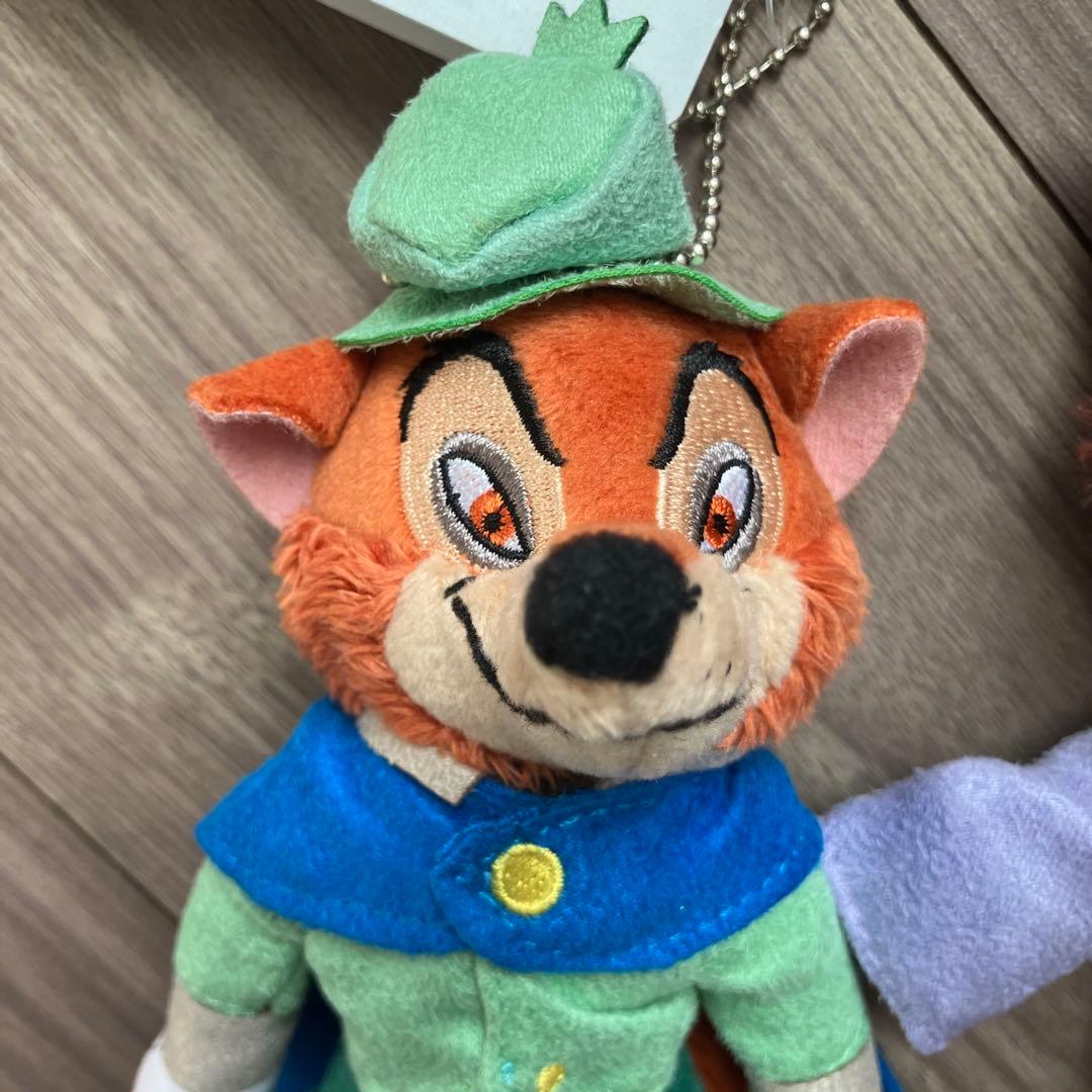 ディズニーストア ファウルフェロー ギデオン ぬいぐるみバッジ