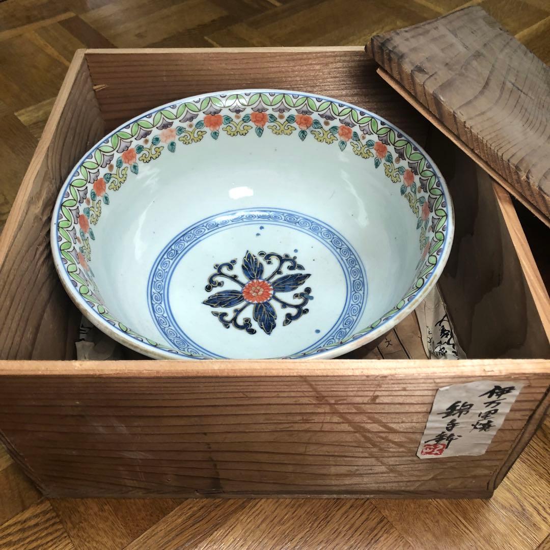 旧家蔵出　大型　伊萬里焼　錦手 アンティーク　骨董品 旧家蔵出 大型 伊萬里焼 錦手 アンティーク 骨董品 旧家蔵出大型伊萬里