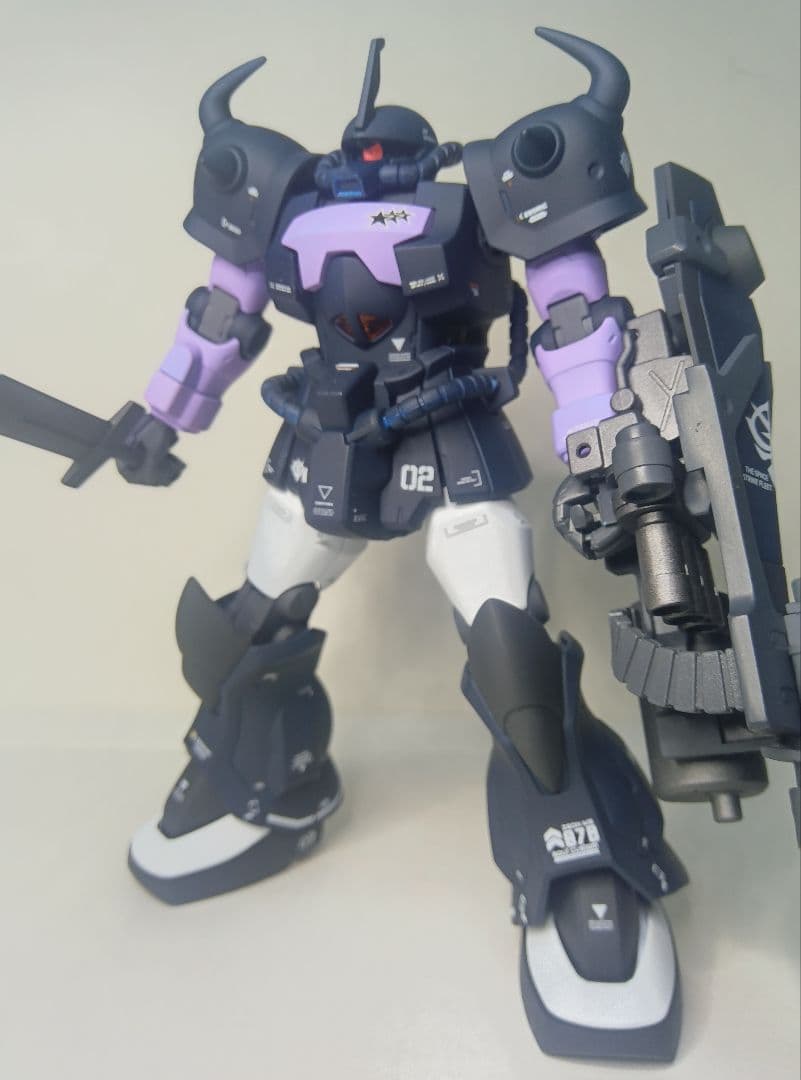 HGグフカスタム黒い三連星仕様 HGUC グフカスタム 黒い三連星専用機｜ヤマサンさんのガンプラ作品