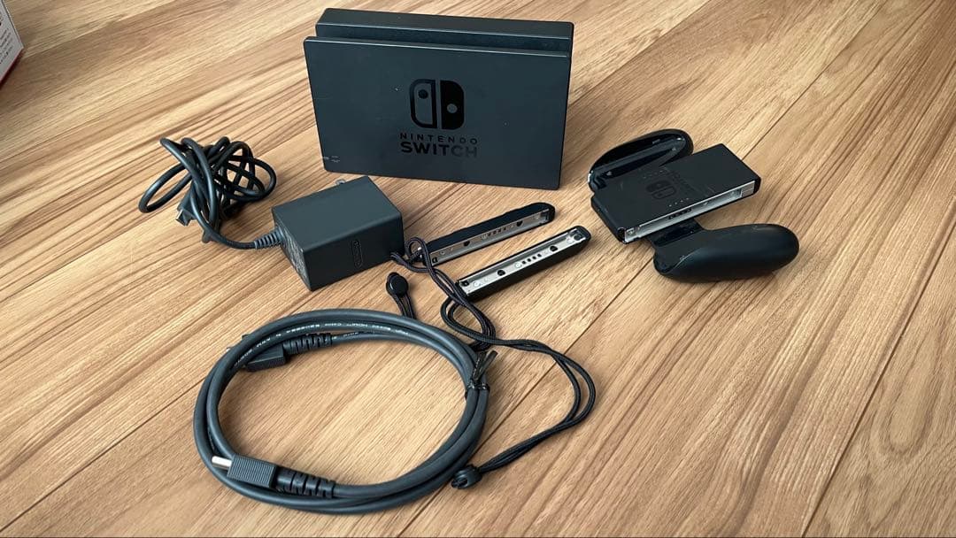 （値下げ！）NintendoSwitch本体 グリーンとピンク 256Gカード付