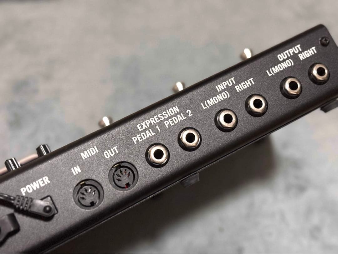 LINE6 M9 Stompbox Modeler エフェクター【ジャンク】