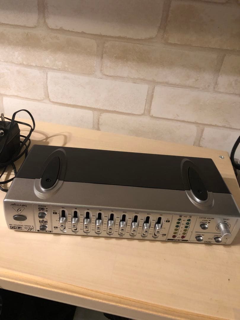 behringer FBQ800 グラフィックイコライザー
