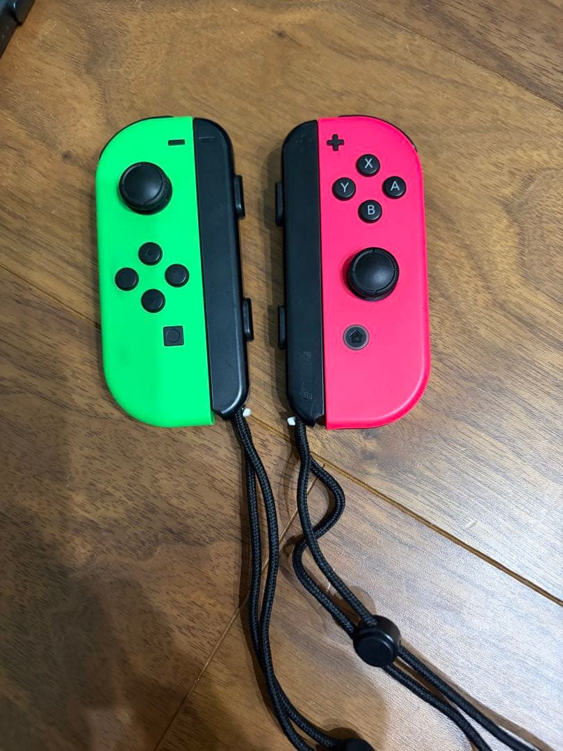 Switch 本体 + Joy-Con + 付属品+充電器+テレビ出力線