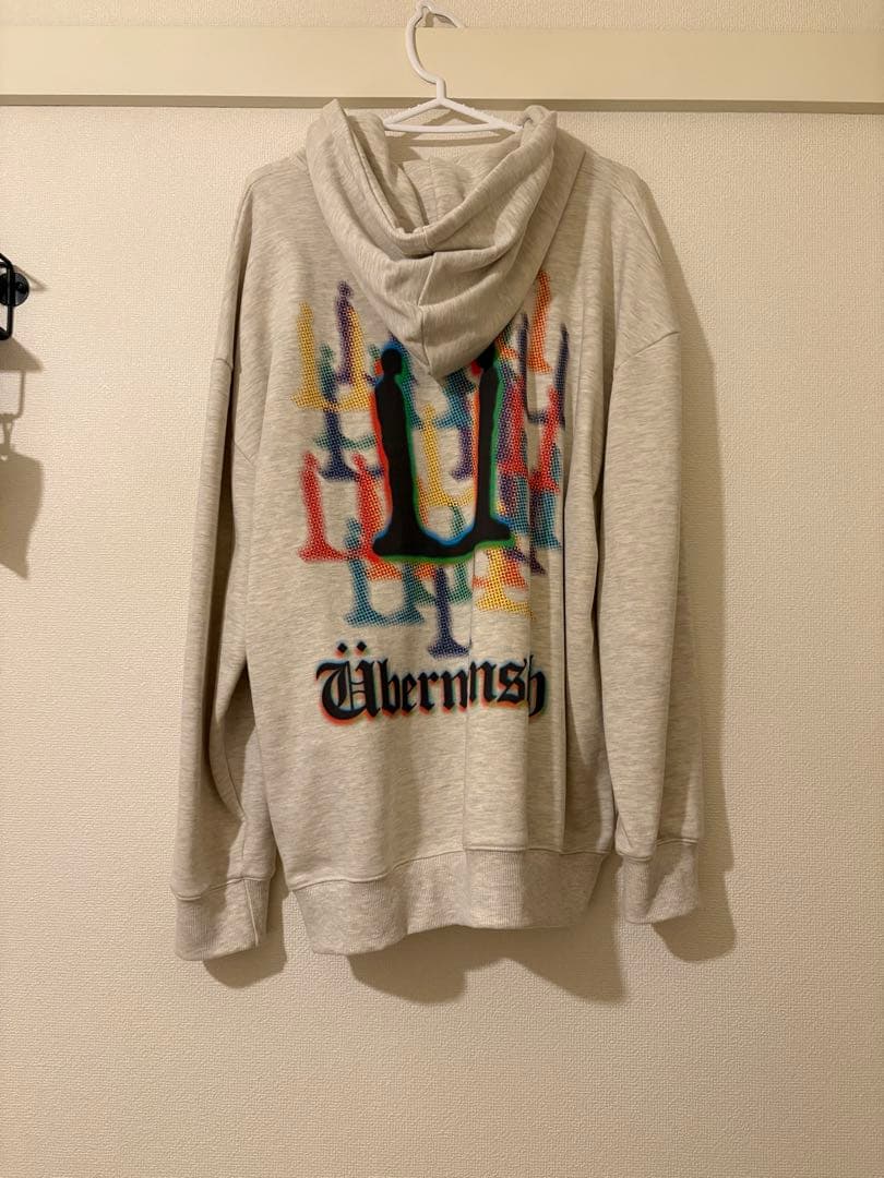 アイドル G-DRAGON UBERMENSCH HOODIE