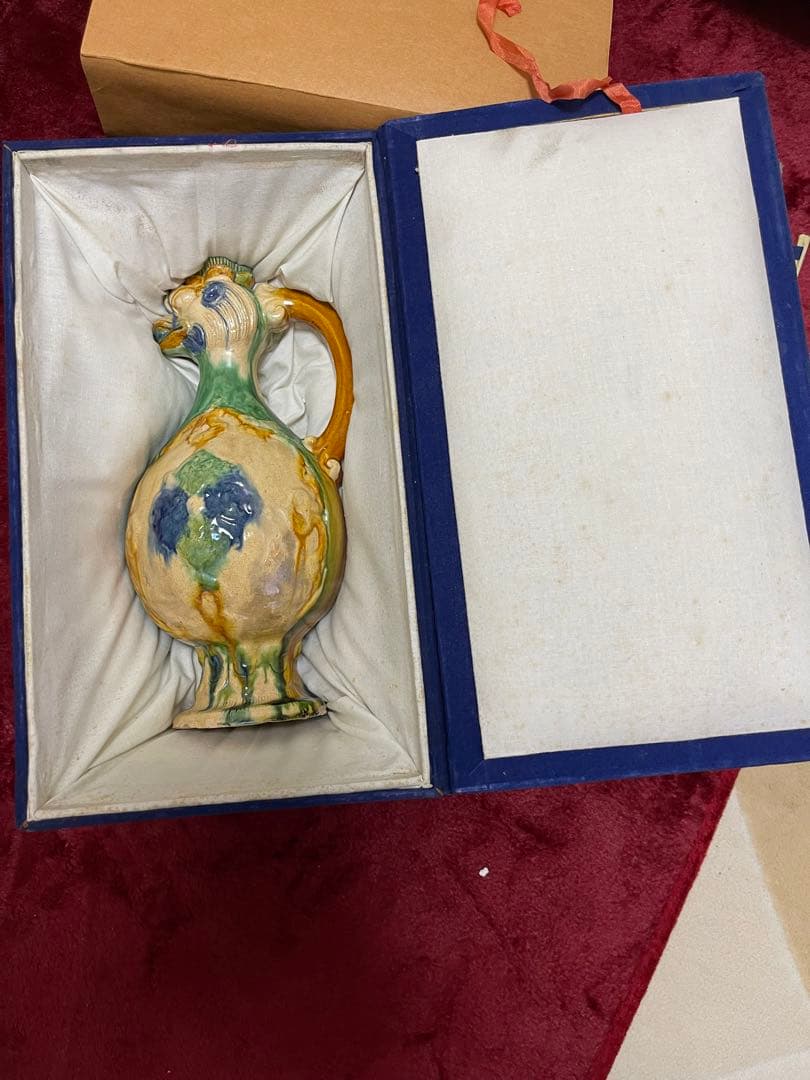 唐三彩鳥像（抽像感の丑小鳥像）