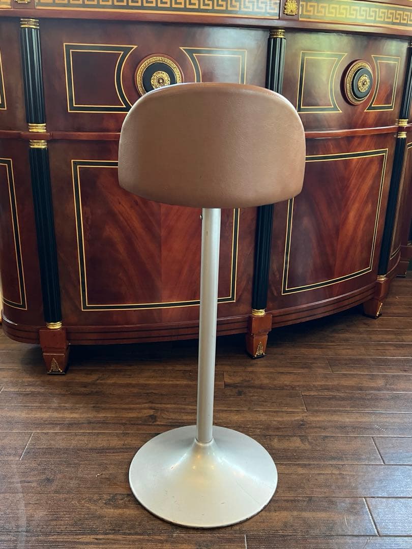 k839 小さな背もたれのついたカウンターチェア 4脚セット 回転 座面高78㎝