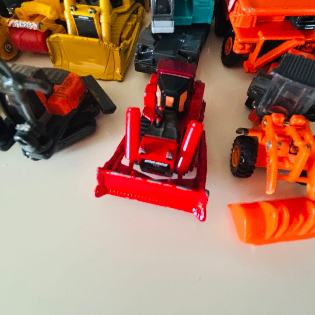 トミカ働く車、建設車両、 ミスドキャラクターcar その他セット　60台