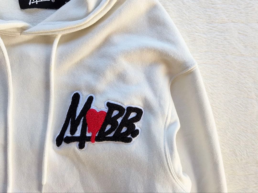 MOBB パイル　ロゴ　パーカー　ハート