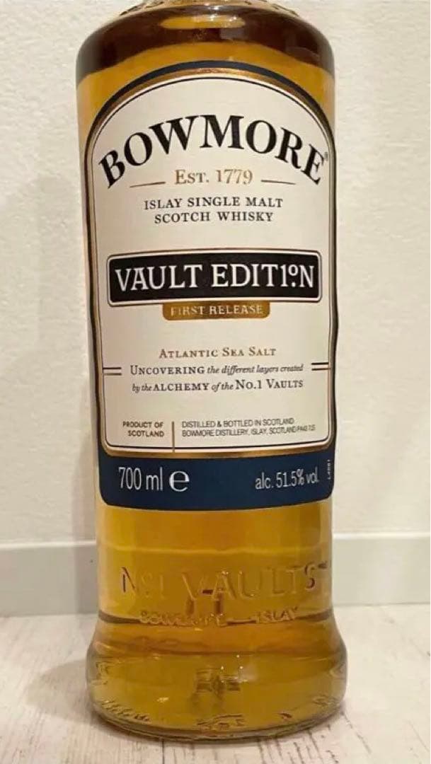 BOWMORE VAULT EDITION 700ml 51.5%の通販はau PAY マーケット - 輸入