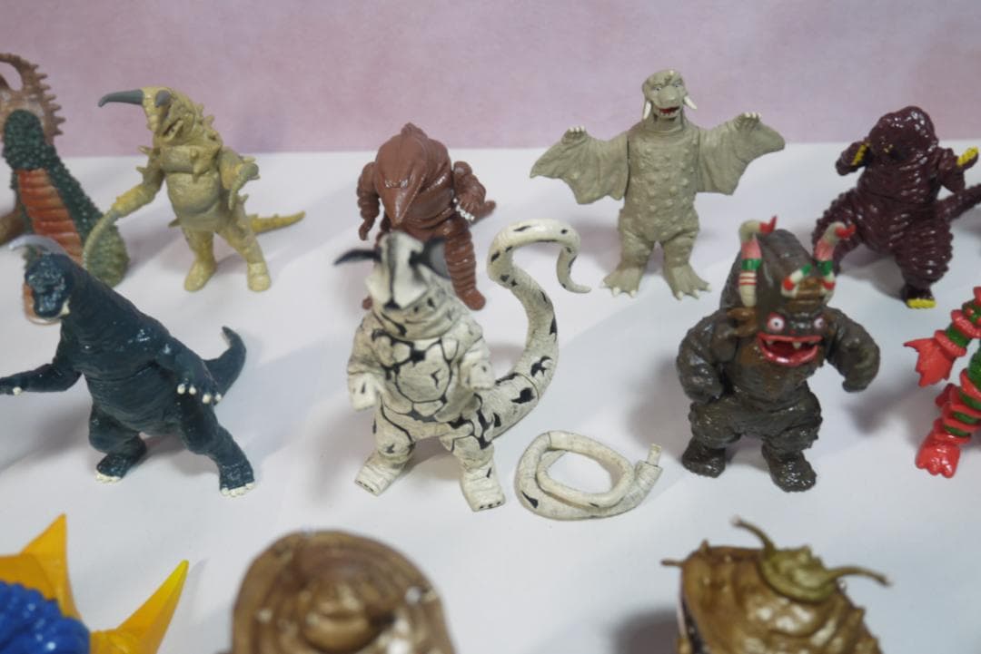 HG ウルトラマン　ウルトラ怪獣　50体