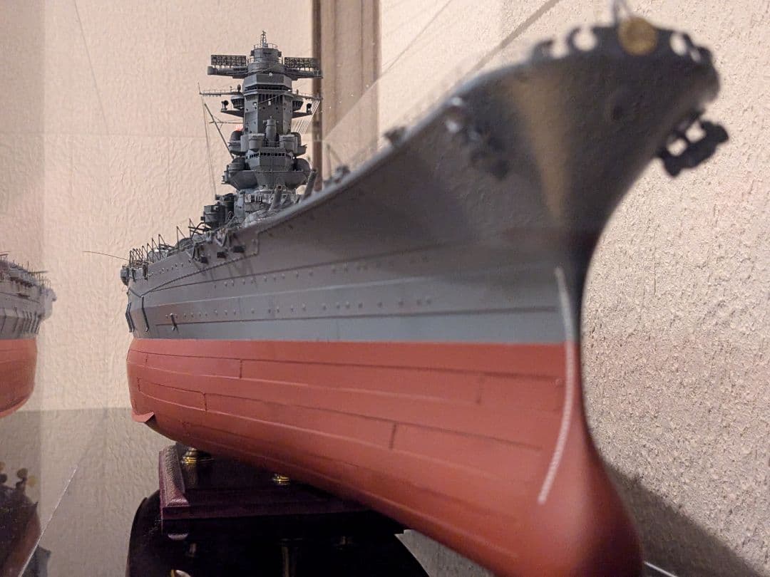 戦艦大和モノクローム1/200　完成品　アクリルケース付き