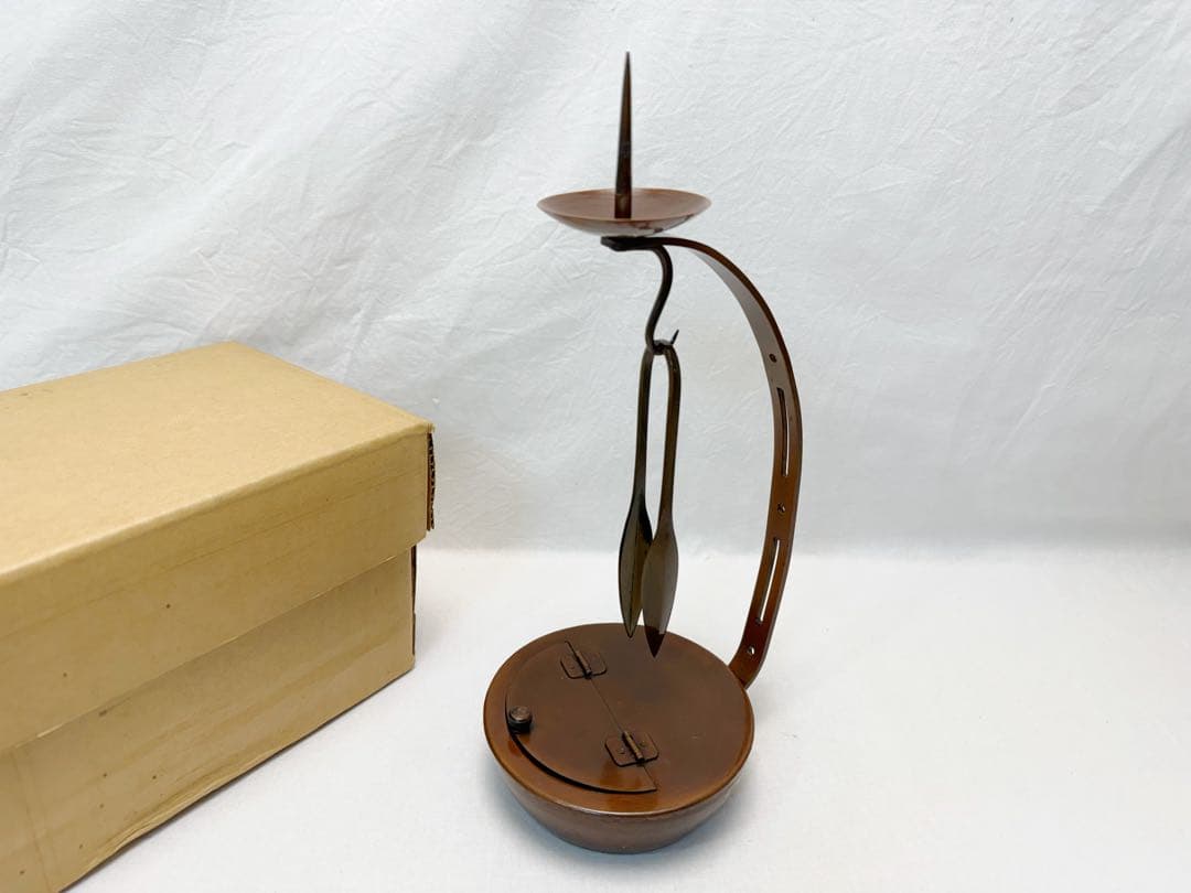 未使用 茶道具 銅製 手燭 燭台 蝋燭立て 夜咄 膳燭 紙箱 ほぼ未使用 茶道具 膳燭 夜咄道具 燭台 元箱 Yahoo!オークション -「膳燭」