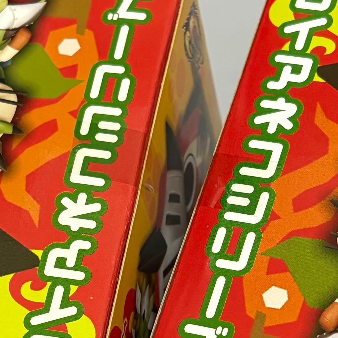 動く！ アイルー フィギュア 2種類セット レウスネコ レイアネコ モンハン