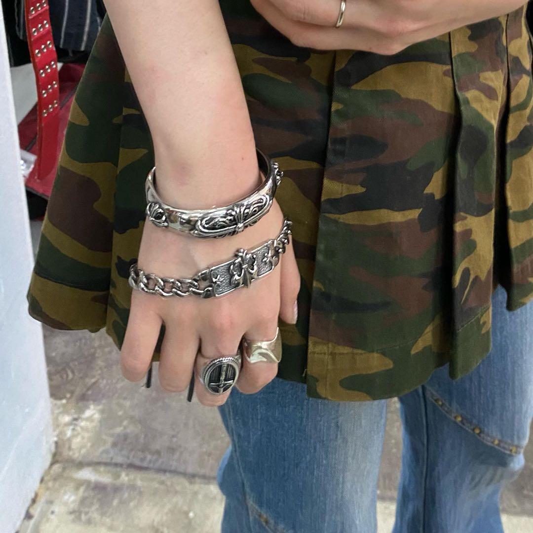 シルバー クロスバングル