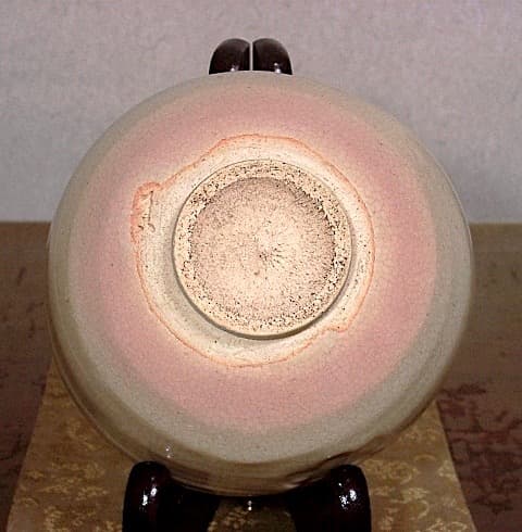 京焼・清水焼　高橋道八(六世)作　桃山御本　五三桐紋　茶碗　無傷　箱合　保証。