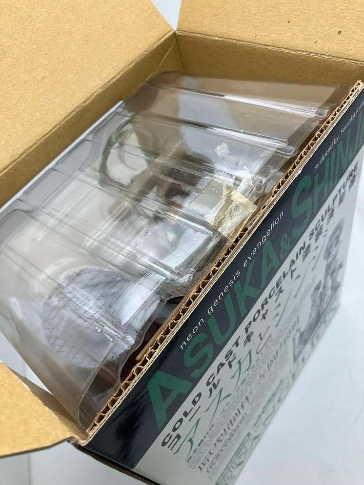 【希少品】限定300個　アスカとシンジ　コールドキャスト塗装済彫像