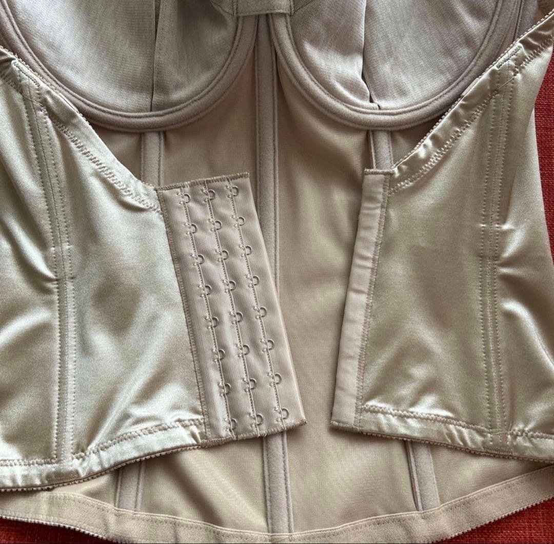 ブライダルインナー　セモア　NOBLE ロングビスチェ　E75 【上のみ】