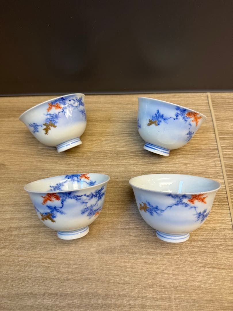 1522 深川製磁　染付紅葉　湯呑4客　時代物 SHOP偶然と必然の間 深川製磁 蓋付湯呑（4）紅葉