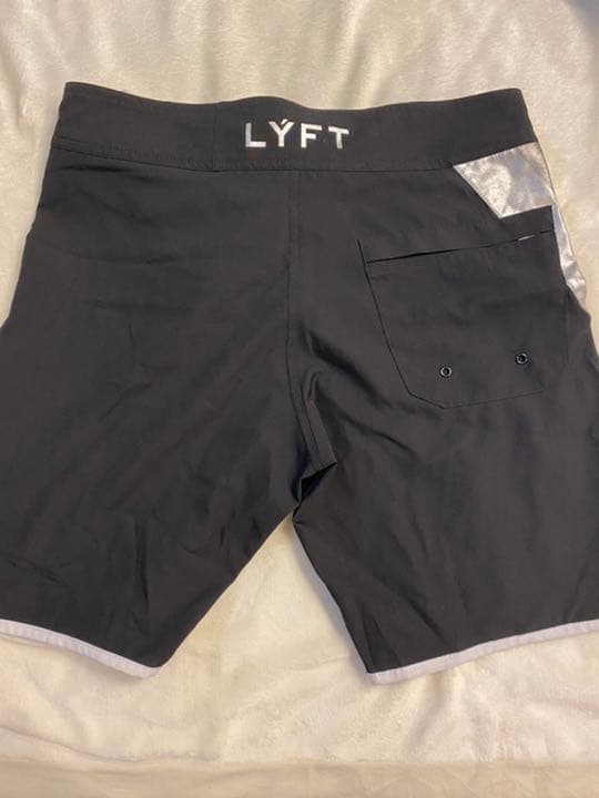 LÝFT（リフト）ボードショーツ - BLACK S