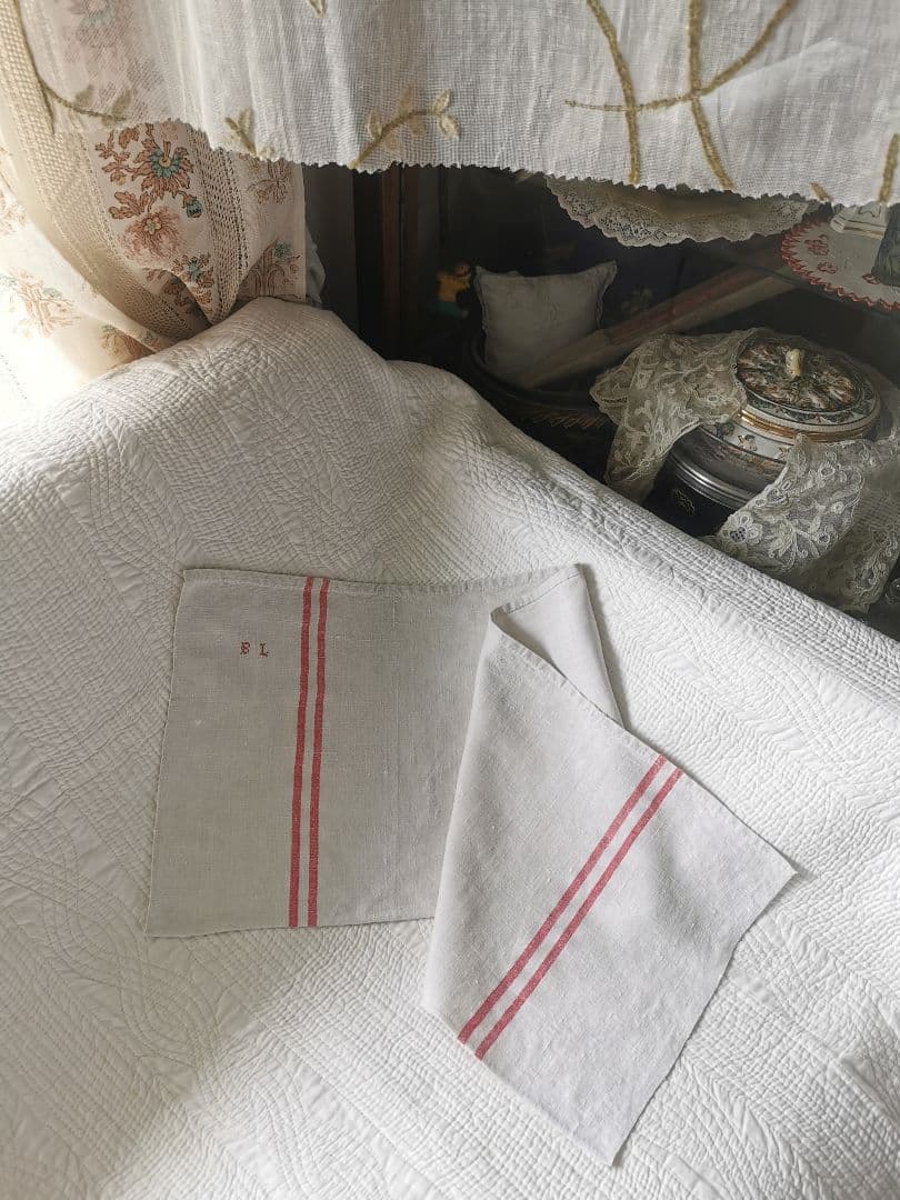 アンティークフランス ラスティック ホームスパンリネン イニシャル赤