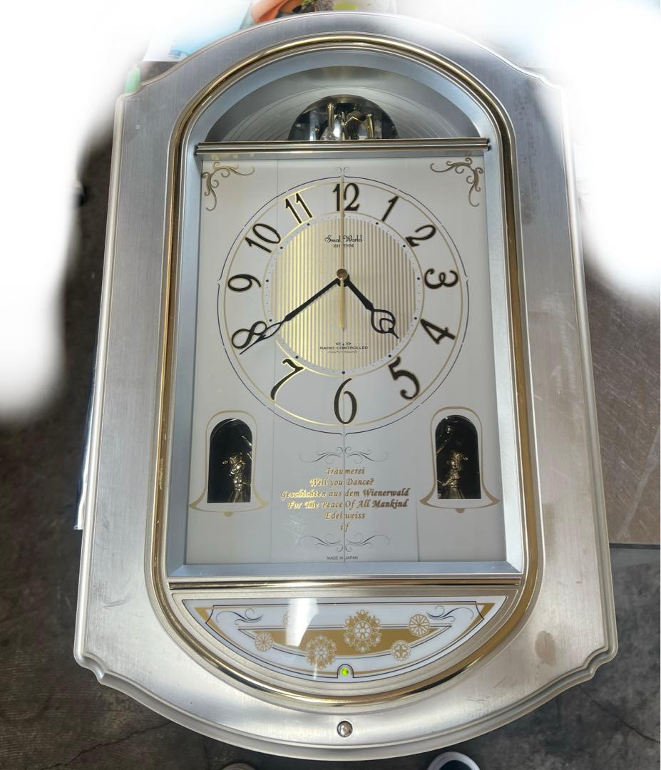 RHYTHM 4MN427RH 掛け時計 カラクリ時計 スモールワールドティアラ