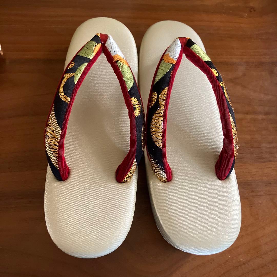 沙織　花柄刺繍 草履バックセット