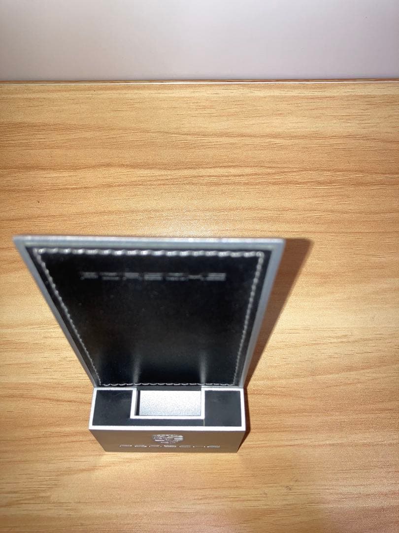 ポルシェ　携帯スタンド