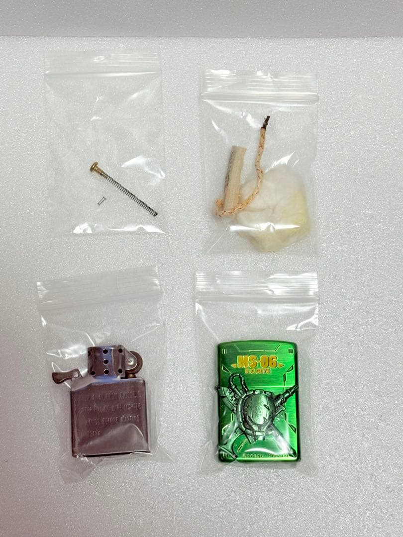 ザクzippo オイル抜き分解済み