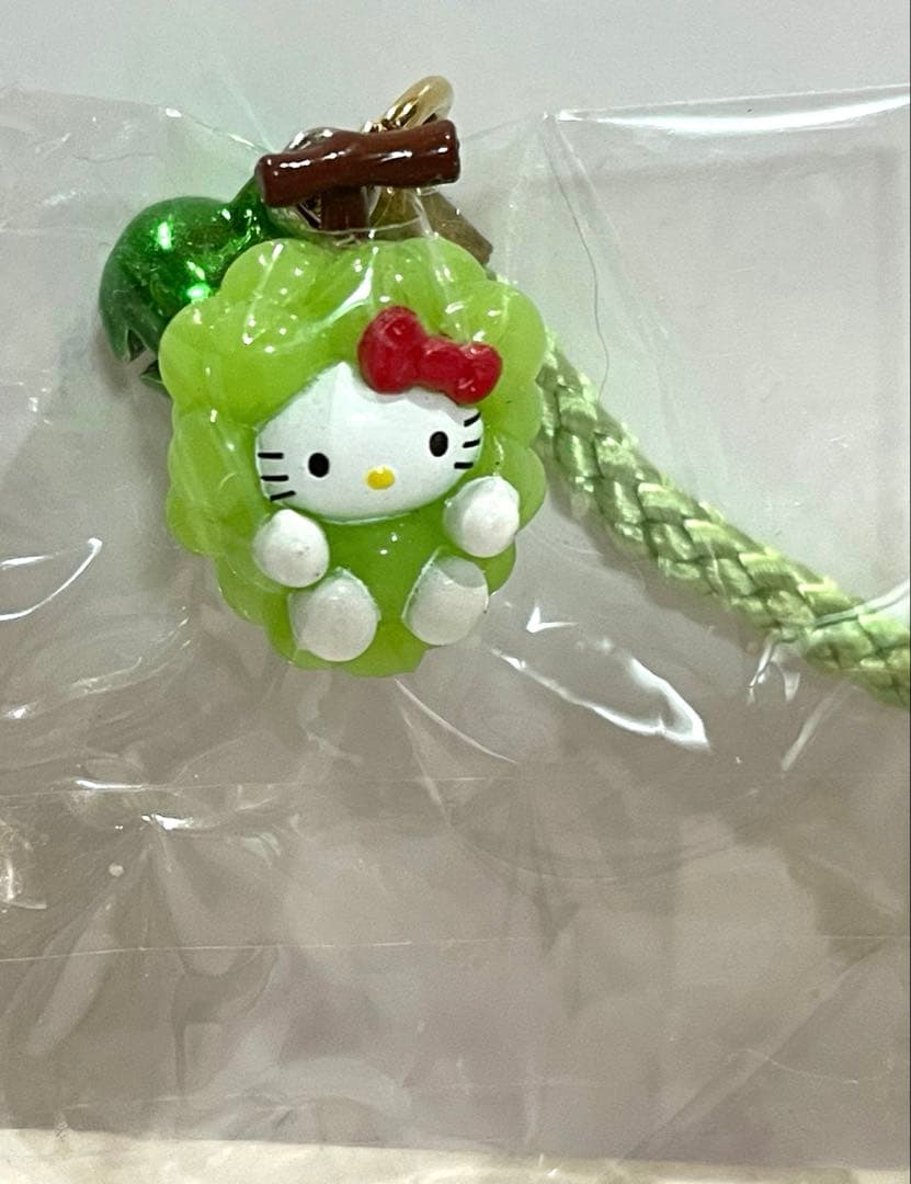 ハローキティ 根付 ストラップ　ぶどうシリーズ 4種